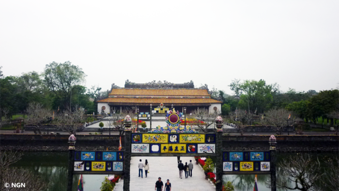 Bởi vì em là Huế
